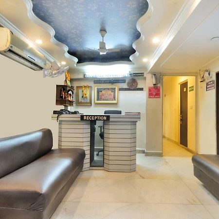 Hotel Lahorimal Deluxe Нью-Дели Экстерьер фото